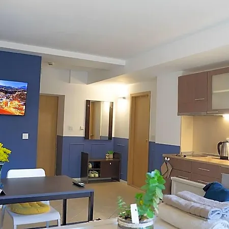 Апартаменти Cosy With Pool & Near