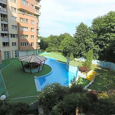 Cosy With Pool & Near * Варна